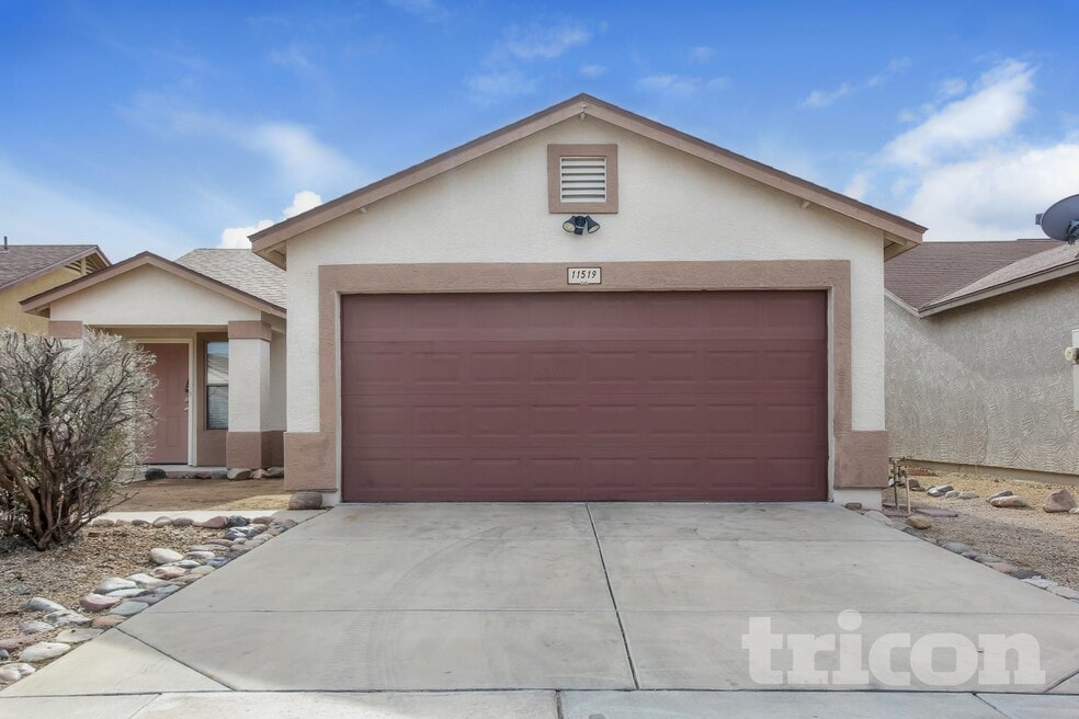 11519 W Windrose Ave, El Mirage, AZ 85335 - photo 1