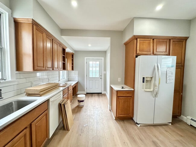 129 Lafayette Ave, Trenton, NJ 08610 - photo 7