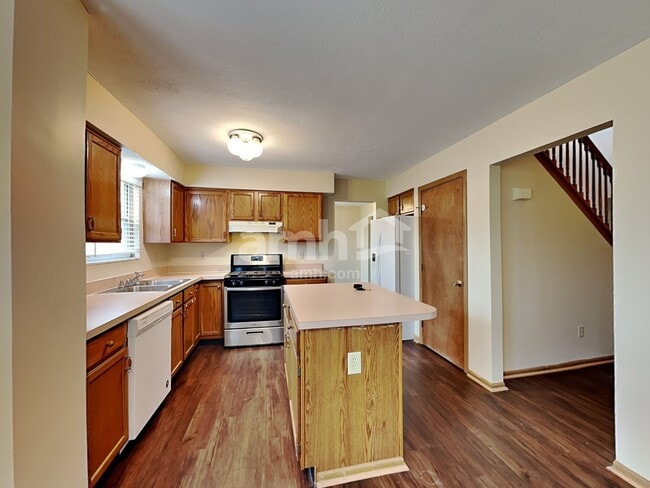 3437 Oak Bend Blvd, Canal Winchester, OH 43110 - photo 3