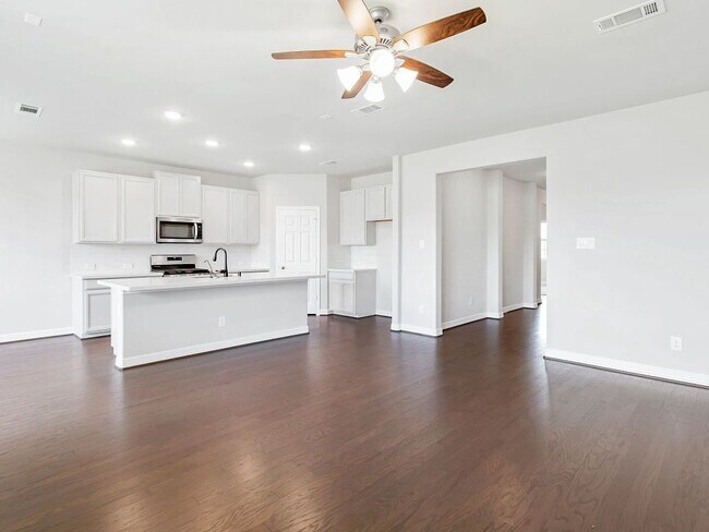 24410 N Blackwater Creek Trail unit 36450395, Magnolia, TX 77355 - photo 4