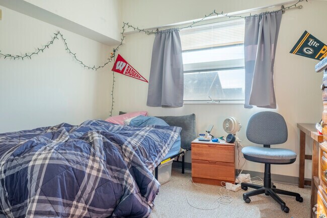 Park Terrace West Apartments - Location is Everything!, Madison, WI 53715 - photo 6