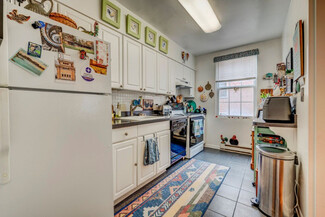 3208 Warrensville Center Rd, Shaker Heights, OH 44122