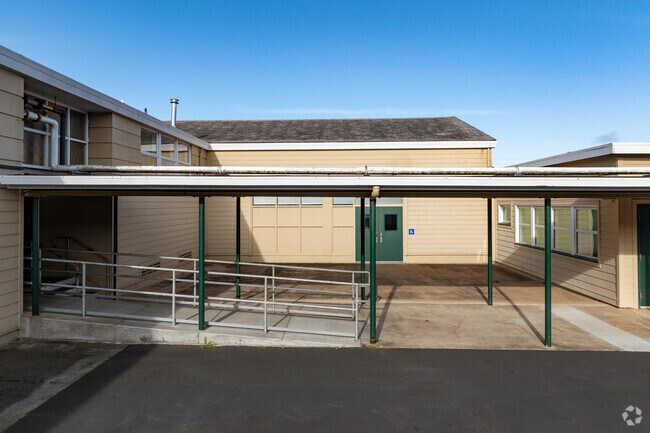 Enjoy both indoor and outdoor learning opportunities at Zoe Barnum High School.