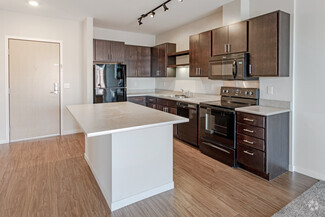 300 S 2nd St, Minneapolis, MN 55401