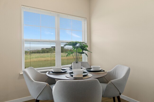 High Bluff at Creekwood Crossing | Luxury Apartment Living in Menomonee Falls, WI