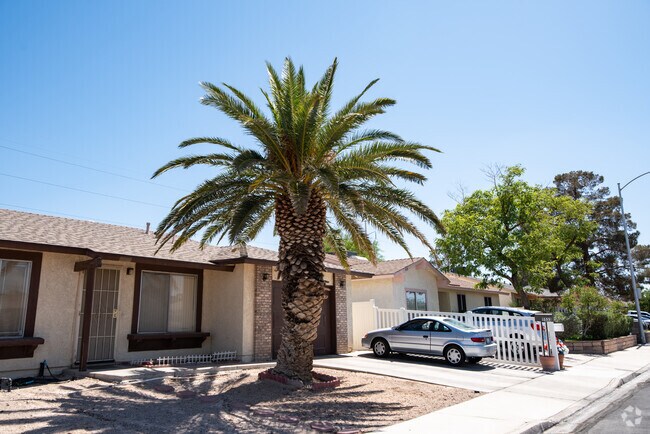 Palm trees can be seen all over Whitney Henderson, NV.