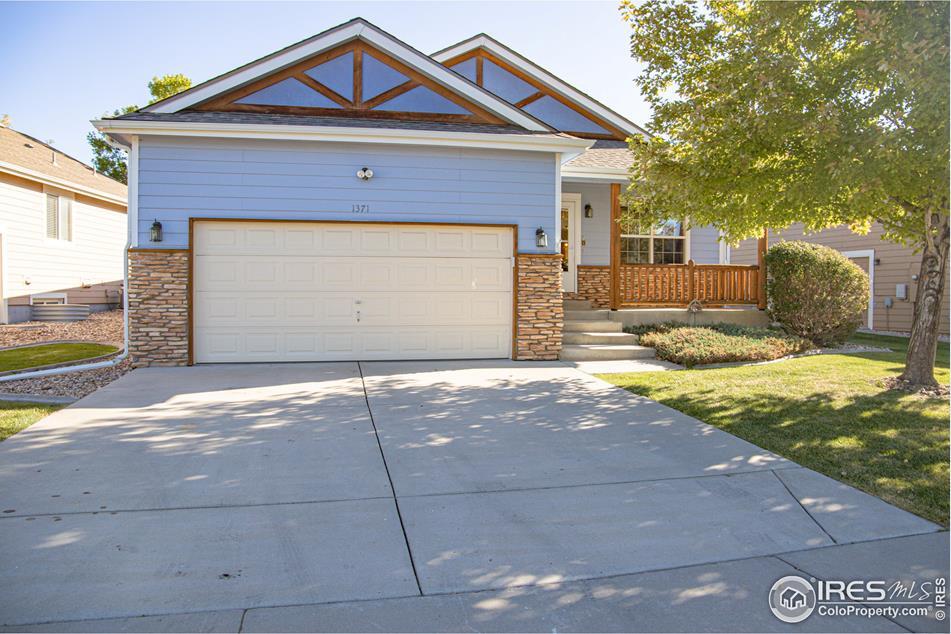 1371 Saginaw Pointe Dr, Windsor, CO 80550 - photo 1