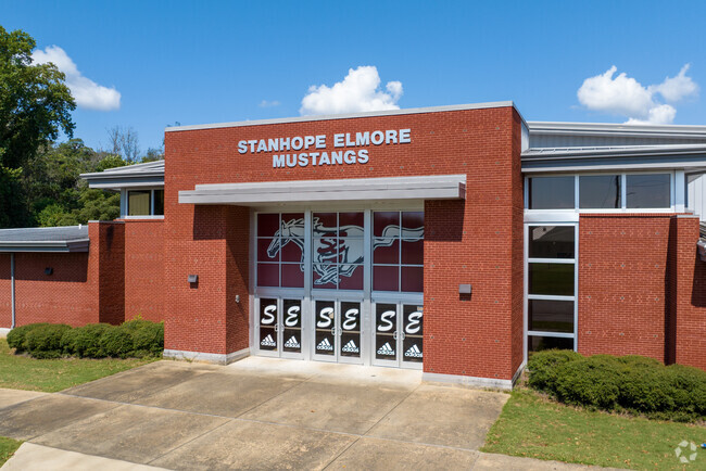Stanhope Elmore High School is a safe learning environment for your young students.