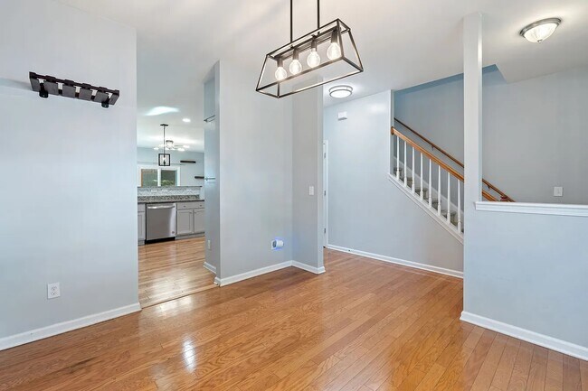 4221 Lochurst Dr, Pfafftown, NC 27040 - photo 6