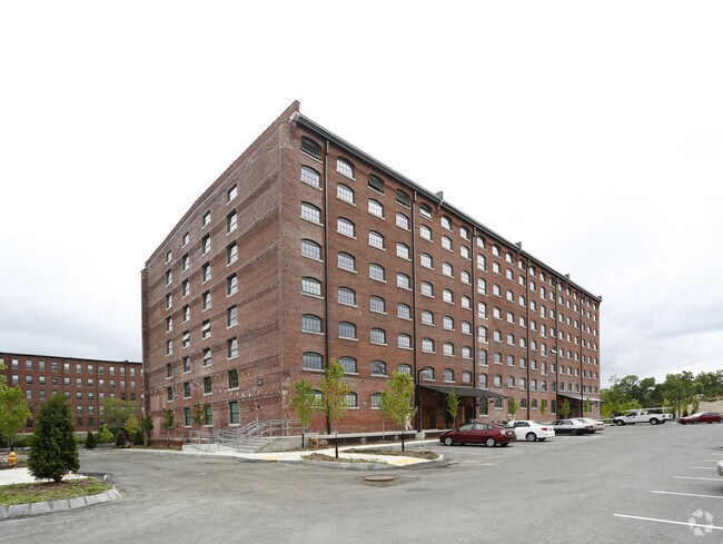 The Apartments at Cotton Mill, Nashua, NH 03064 - photo 3