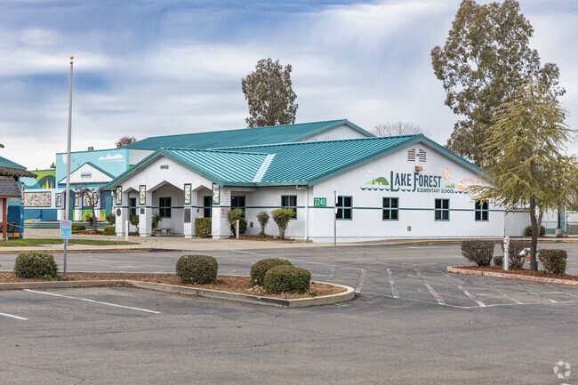 Niche gives Lake Forest Elementary an A- grade for academics.