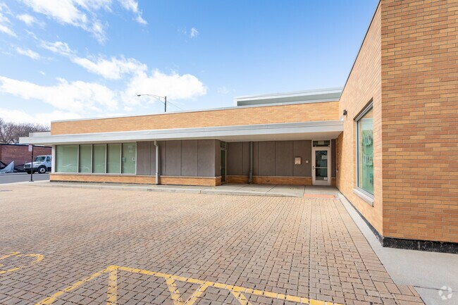 Gateway Montessori School in Irving Park is committed to quality Montessori-based education.