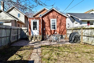 517 E 9th St, Winona, MN 55987