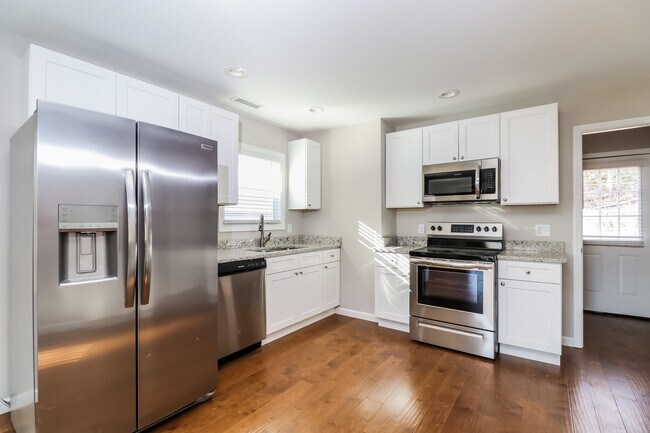 508 Sycamore Br Rd, Biltmore Forest, NC 28803 - photo 6