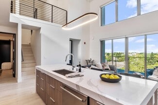 1430 Q St, Sacramento, CA 95811