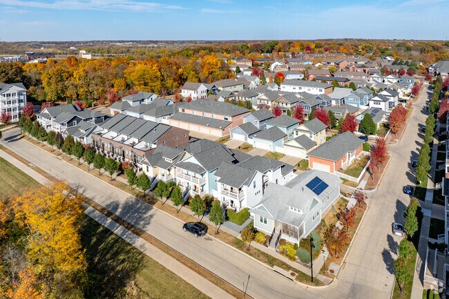 Peninsula Area blends modern living with a strong sense of community and connection.