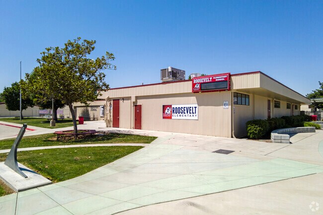 Roosevelt Elementary School serves grades K-6 in Dinuba.