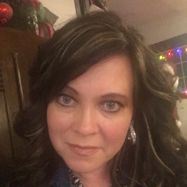 Gloriann Ruby
