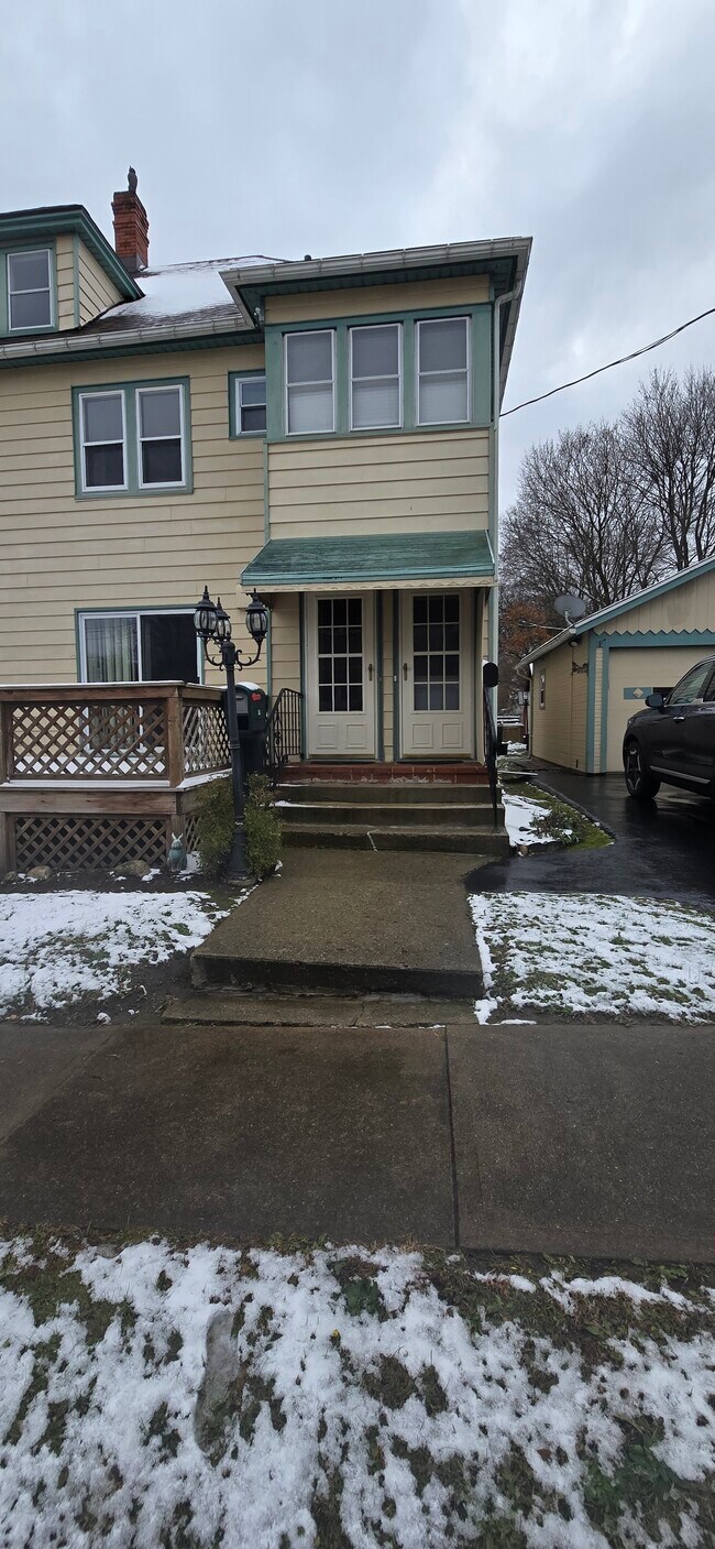 161 Thayer St unit B, Jamestown, NY 14701 - photo 6