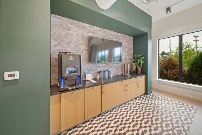 Artemas, Everett, MA 02149 - photo 7