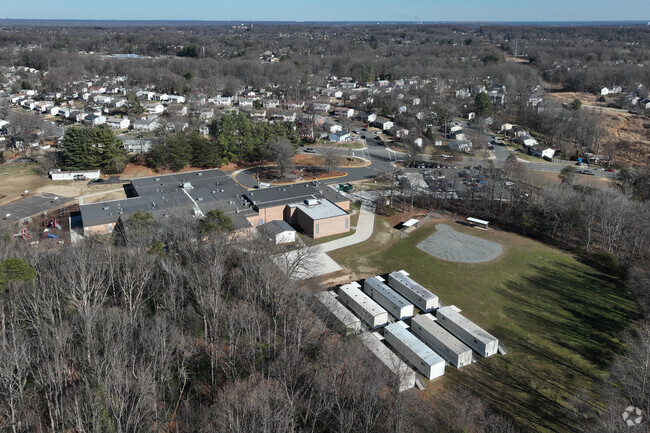 Enterprise Elementary School serves students in Prince William County, MD.
