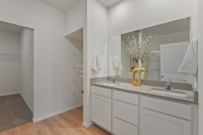 1226 N High Desert Dr unit 38572006, Deer Park, WA 99006 - photo 3