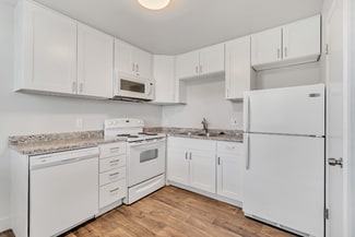 2111 E 3300 S Unit A, Salt Lake City, UT 84109