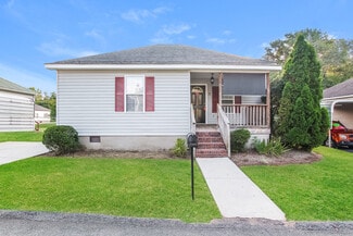 20 2nd St, Cramerton, NC 28032