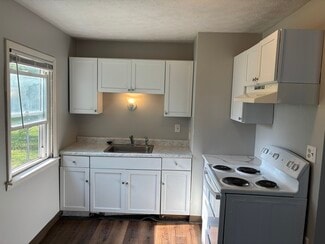 2238 Howey Rd, Columbus, OH 43211