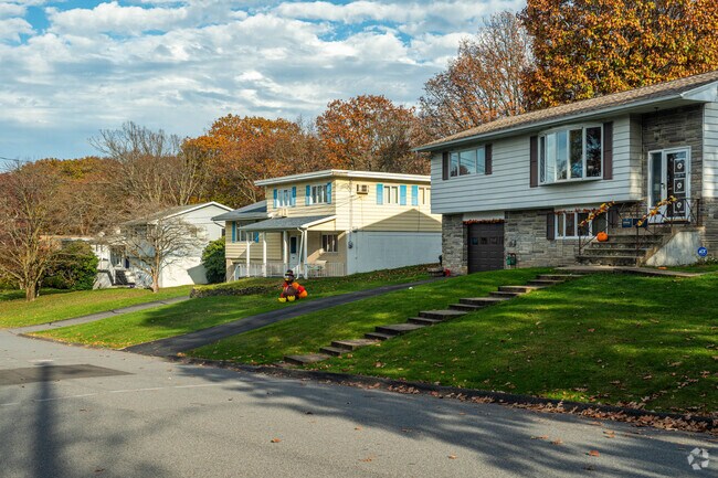 Split Level homes can be found around East Mountain.