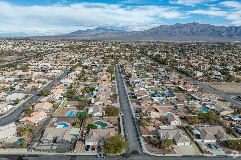 Centennial Hills Town Center