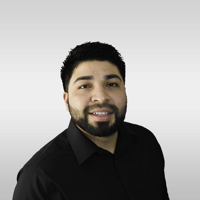 Agent Photo