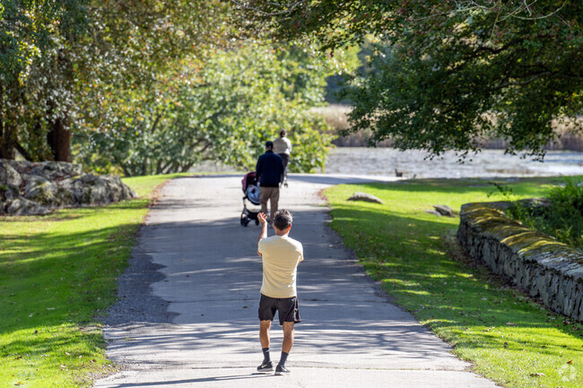 Trails at Mount Hope Farm are a source of delight in the Mount Hope - Hopeworth neighborhood.