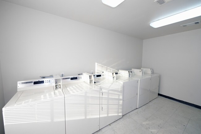 Ridgetop Apartments, Athens, TN 37303 - photo 4