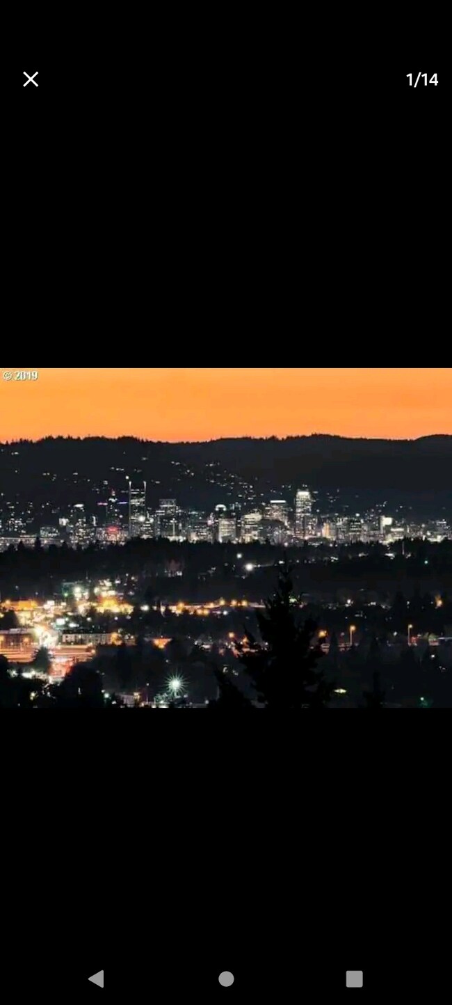 7047 SE 118th Dr unit million dollar view, Portland, OR 97266 - photo 2