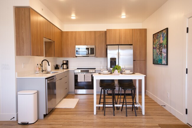 525 N 1st St unit Furnished 2 Bed 2 Ba, Driggs, ID 83422 - photo 6