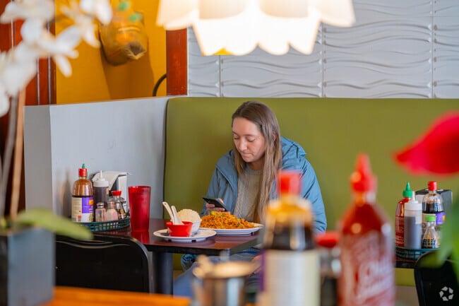 East-Side Thai serves classic Thai cuisine dishes.