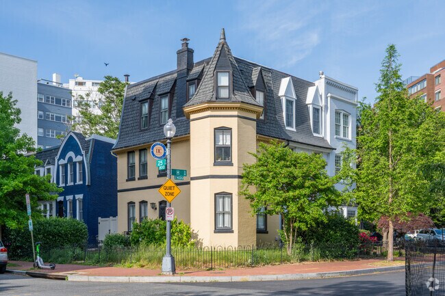 A Victorian-Style row home on H St NW in Foggy Bottom.