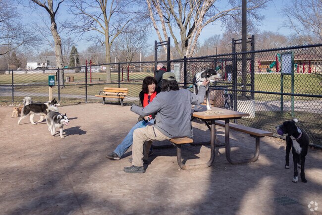 Jaycee Memorial Park in Deerfield includes a dog park.