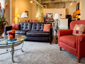 634 Sycamore St, Cincinnati, OH 45202