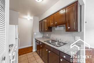 6011 N Winthrop Ave Unit 409, Chicago, IL 60660