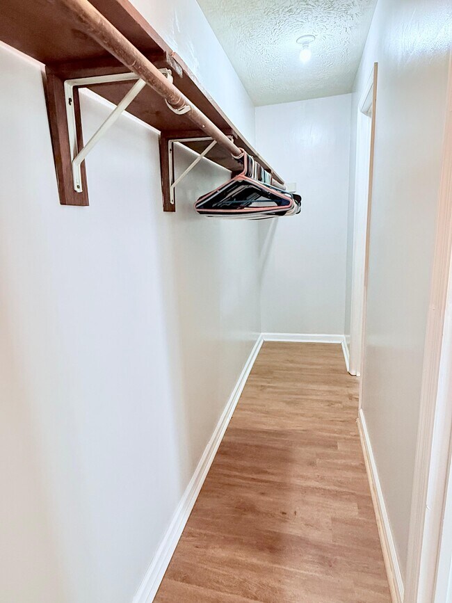 280 Timber Creek Ln SW, Marietta, GA 30060 - photo 7