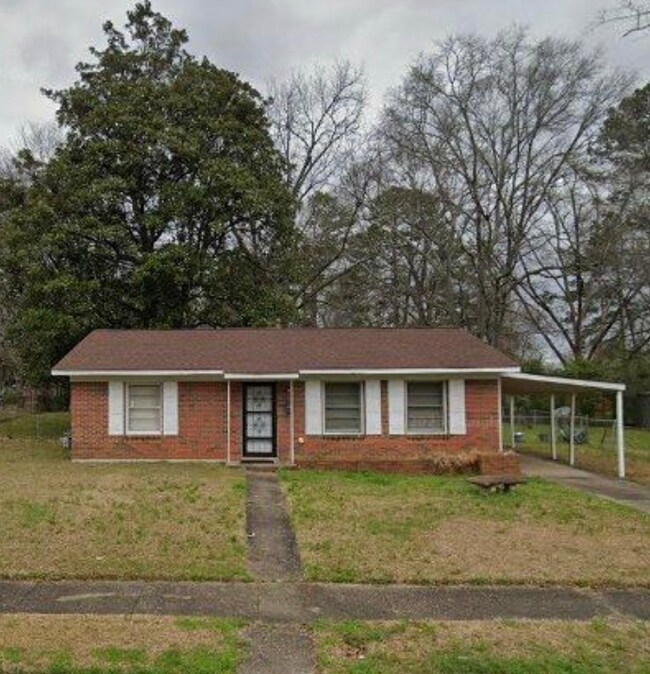 2711 Albemarle Rd, Montgomery, AL 36107