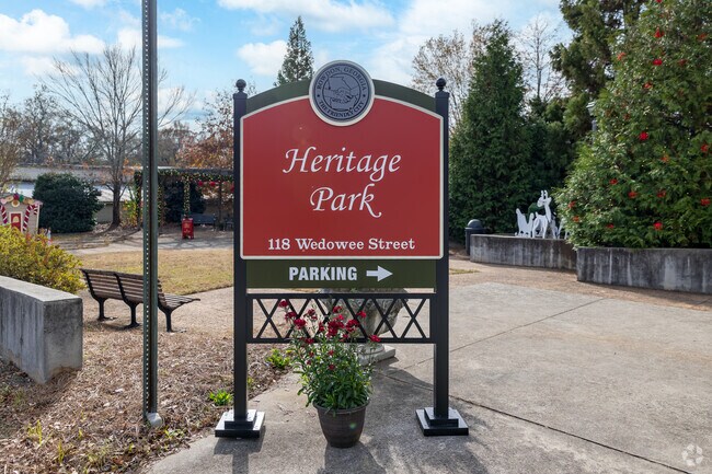 Heritage Park is a well kept downtown park in Bowden, GA, and offers community events.