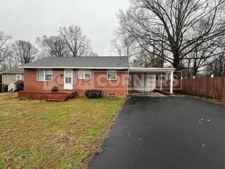 3301 Beck St, Greensboro, NC 27405