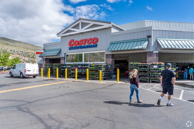 Conveniently found off US 395, the Indian Hills Costco is a majot staple to local businesses and growing families in the area.