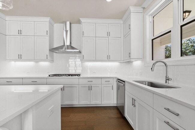 550 Pilgrim Mill Rd unit 36478803, Cumming, GA 30040 - photo 6