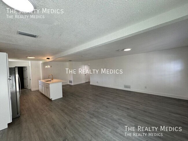 1718 Palmer Ln, Rockledge, FL 32955 - photo 3