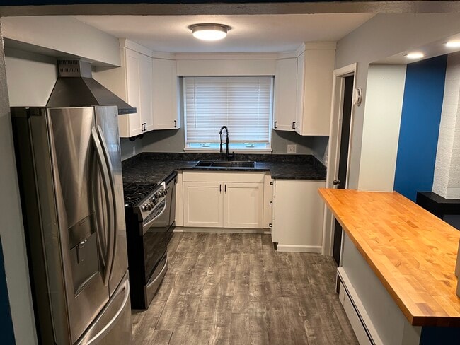 215 Fay Rd unit 1, Syracuse, NY 13219 - photo 4