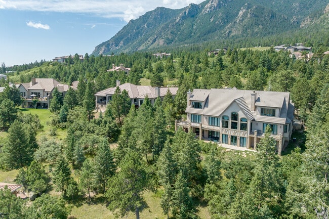 One-of-a-kind luxurious mansions overlook Broadmoor Bluff.